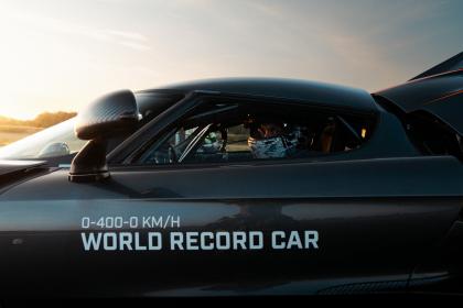 Η Koenigsegg παίρνει και πάλι τα σκήπτρα του ταχύτερου αυτοκινήτου στον κόσμο